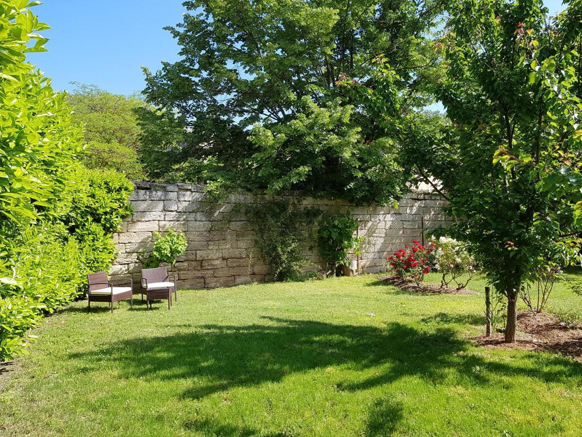 Ferienwohnung Au Bord De L'Alzon Uzès Exterior foto