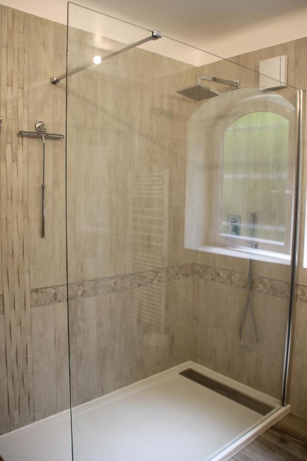 Ferienwohnung Au Bord De L'Alzon Uzès Exterior foto