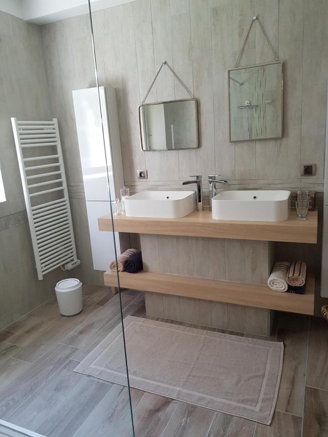 Ferienwohnung Au Bord De L'Alzon Uzès Exterior foto