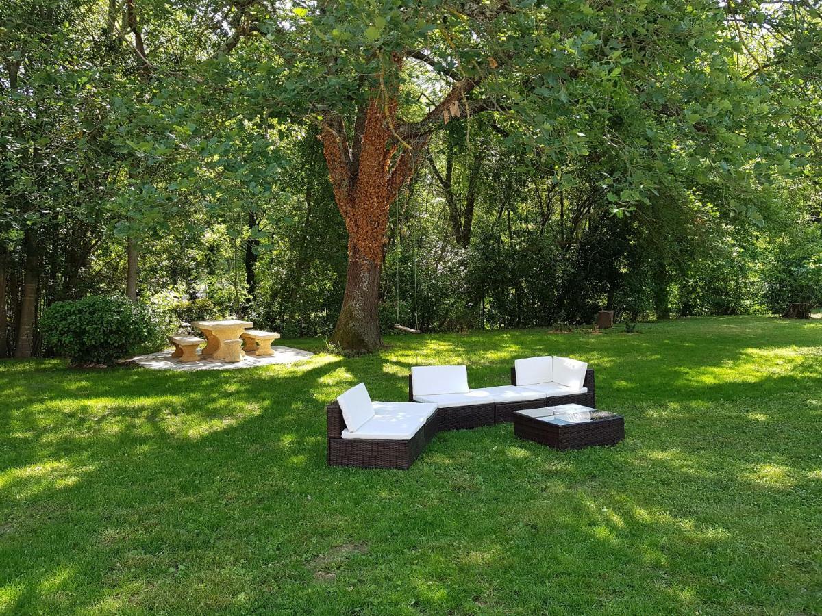 Ferienwohnung Au Bord De L'Alzon Uzès Exterior foto